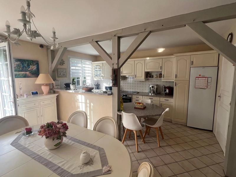 Maison - 130 m² - 7 pièces