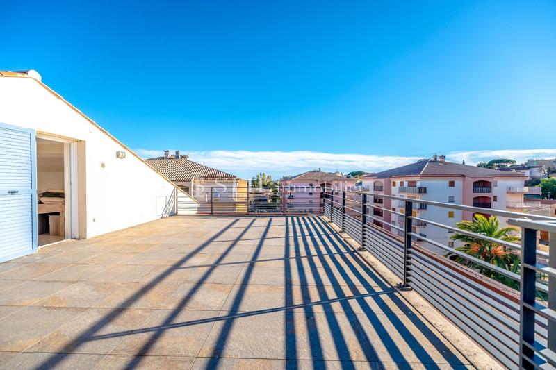 Appartement - 141 m² - 4 pièces