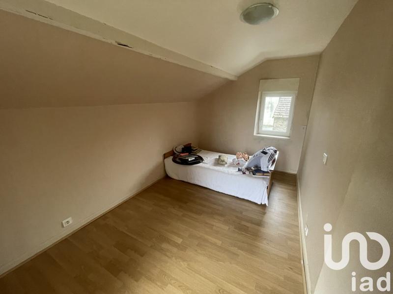 Maison - 230 m² - 8 pièces