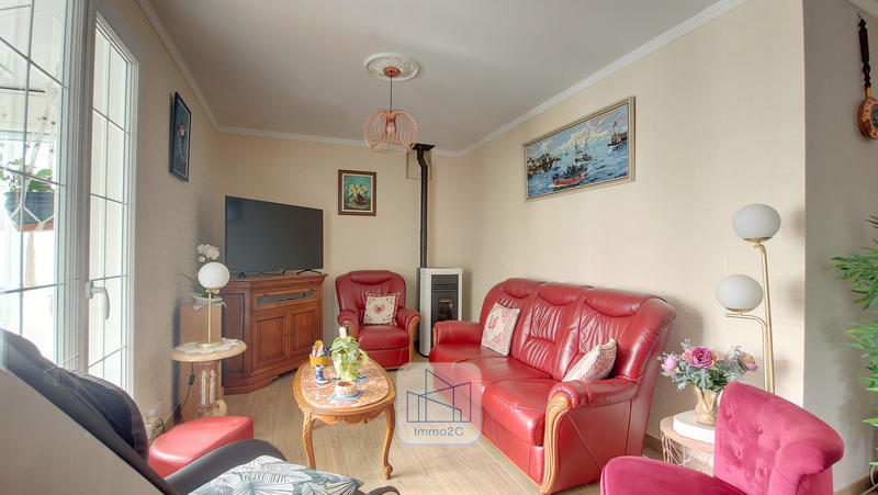 Maison - 74 m² - 4 pièces