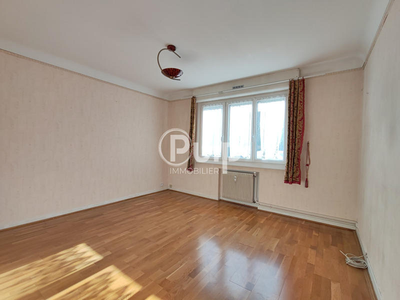 Appartement - 105 m² - 5 pièces
