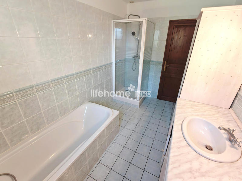 Maison - 98 m² - 4 pièces