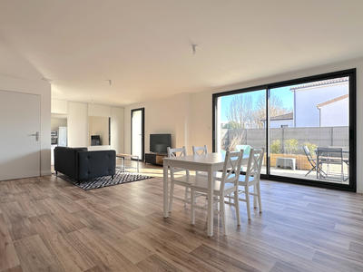 Duplex - 94 m² - 4 pièces