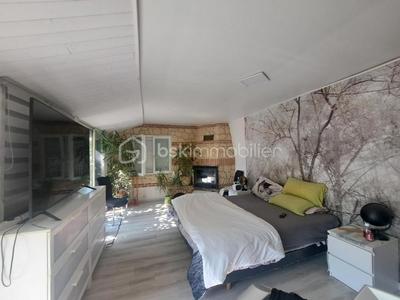 Maison de ville - 180 m² - 6 pièces