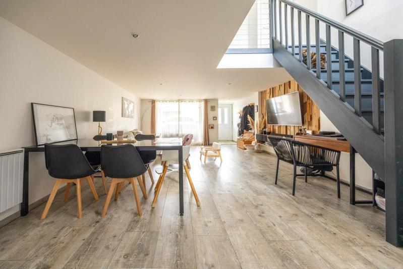 Maison de bourg - 91 m² - 3 pièces