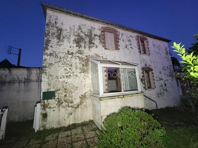 Maison de village - 110 m² - 5 pièces