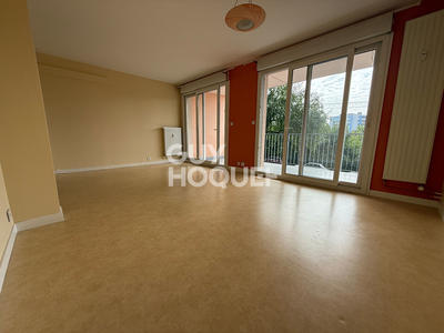 Appartement - 95 m² - 5 pièces