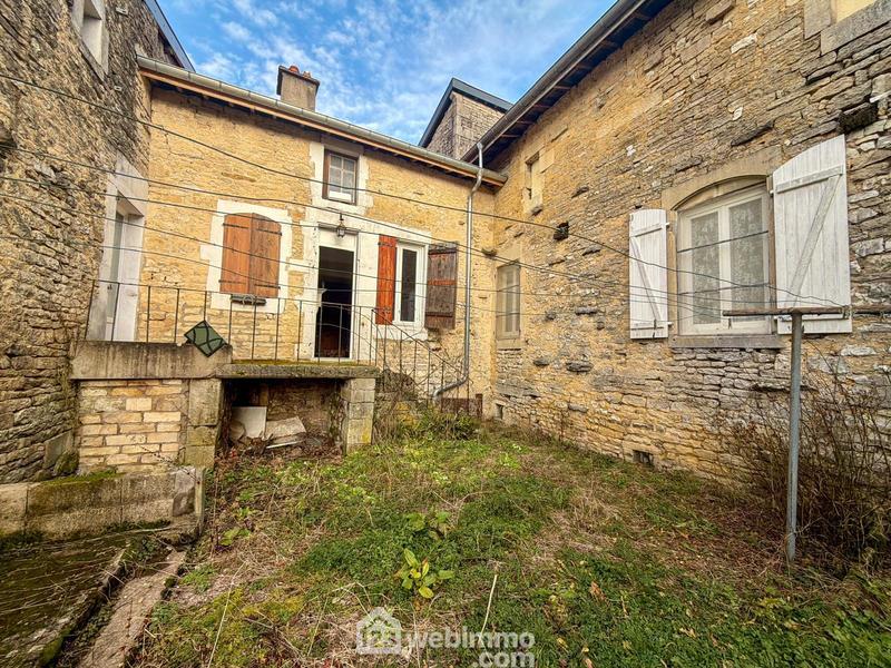 Maison de village - 130 m² - 6 pièces