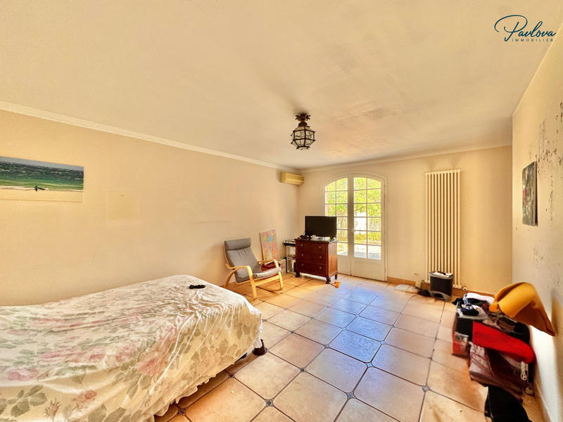 Villa - 230 m² - 7 pièces