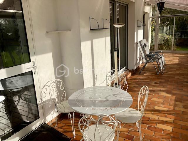 Demeure - 158 m² - 6 pièces