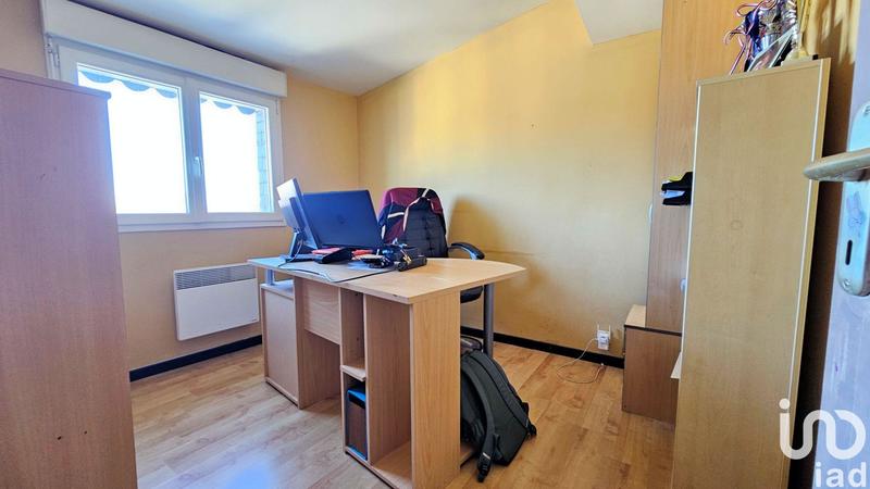 Maison - 94 m² - 10 pièces