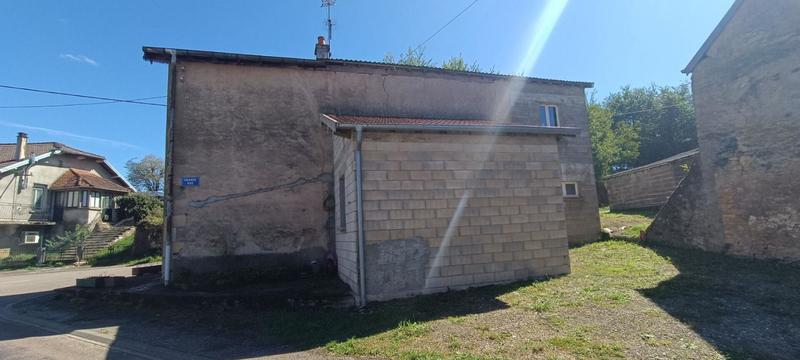 Maison - 93 m² - 5 pièces