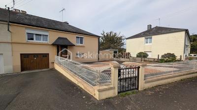 Maison - 77 m² - 5 pièces