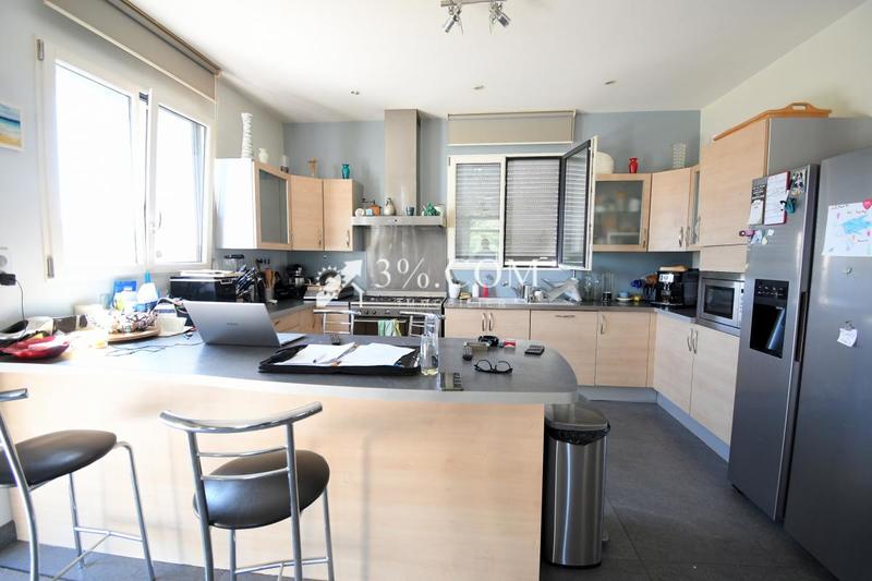 Propriété - 175 m² - 5 pièces