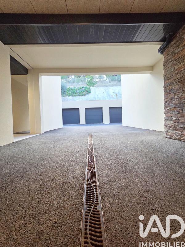 Appartement - 97 m² - 4 pièces