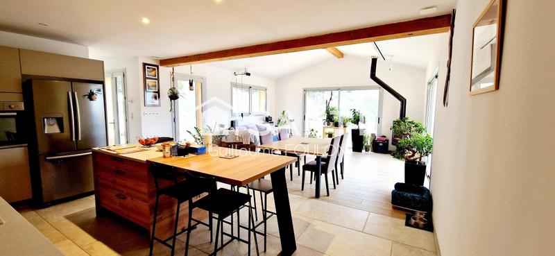 Maison - 135 m² - 5 pièces