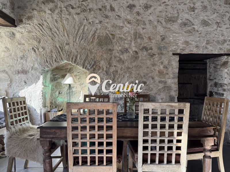 Ferme - 285 m² - 9 pièces