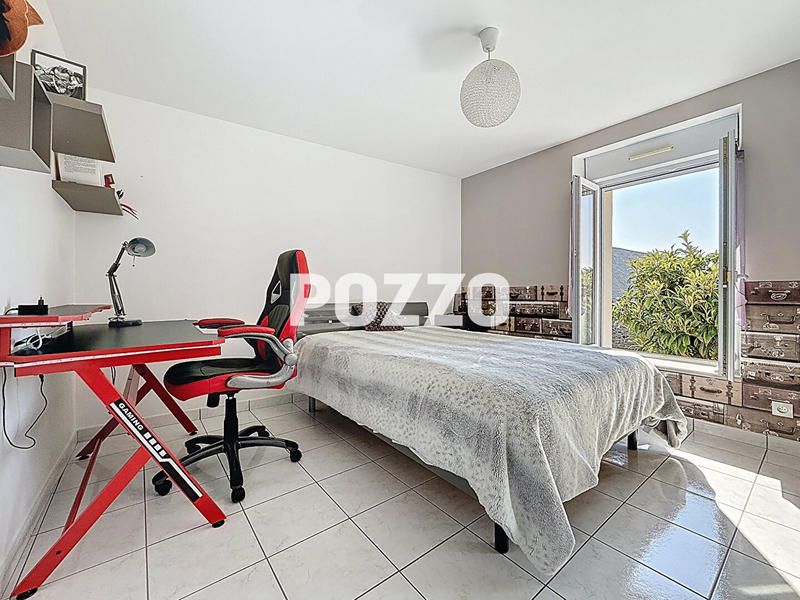 Maison - 146 m² - 6 pièces