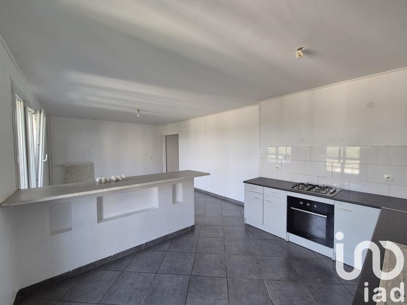 Appartement - 81 m² - 5 pièces