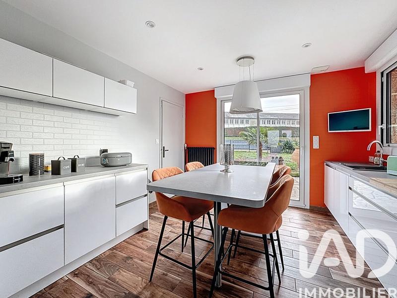 Maison - 188 m² - 7 pièces