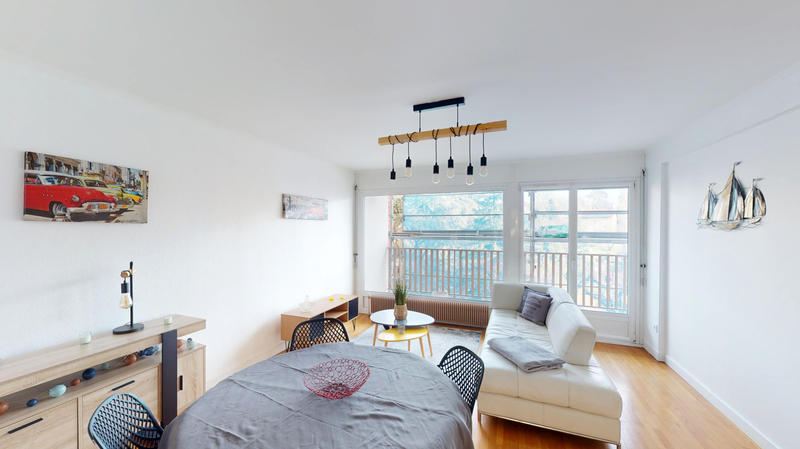 Appartement - 94 m² - 4 pièces