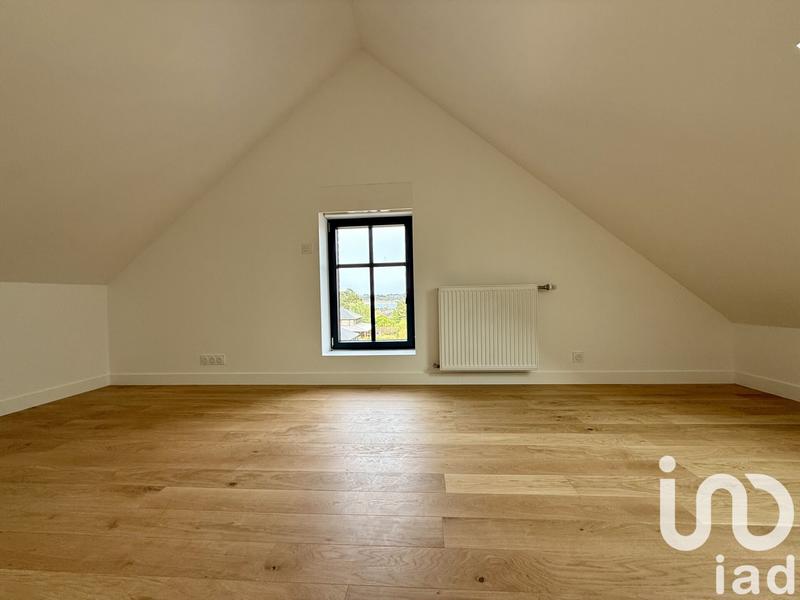 Maison - 169 m² - 8 pièces