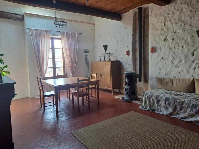 Maison - 212 m² - 8 pièces