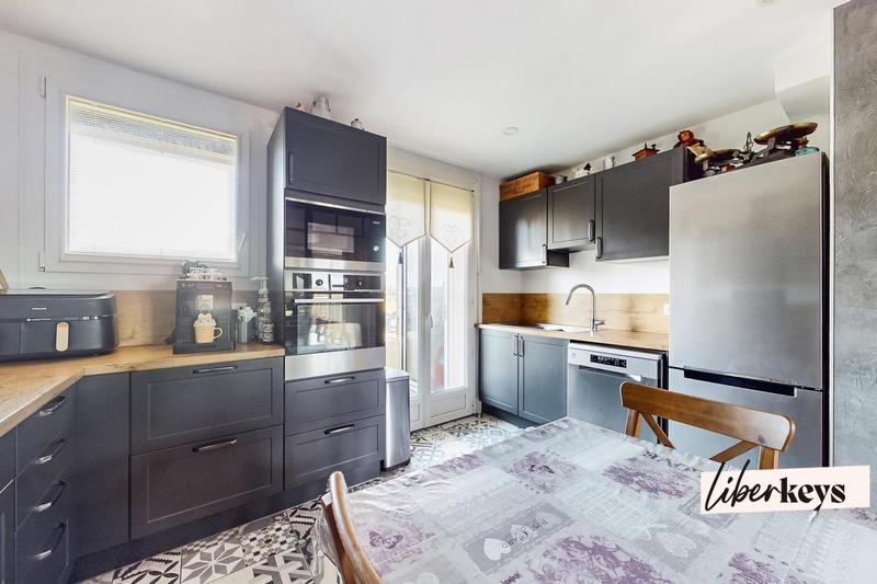 Appartement - 77 m² - 4 pièces