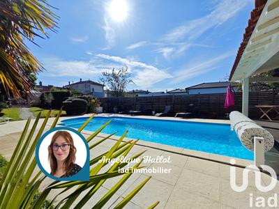 Maison de ville - 215 m² - 7 pièces