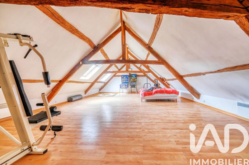 Maison - 432 m² - 18 pièces