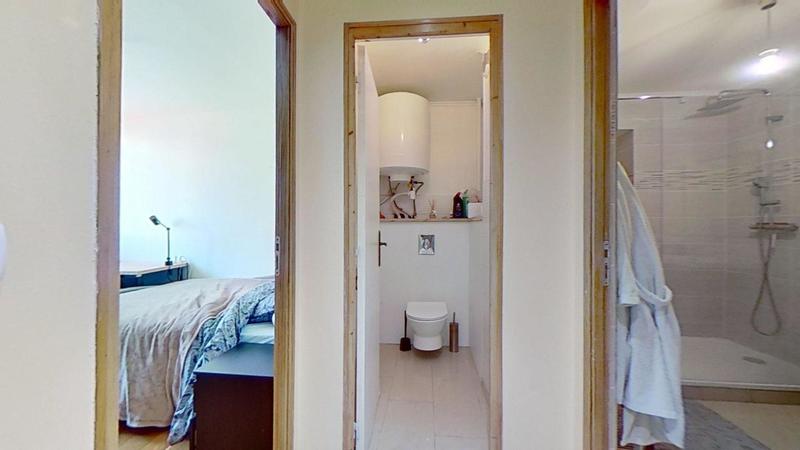 Chambre - 80 m² - 4 pièces