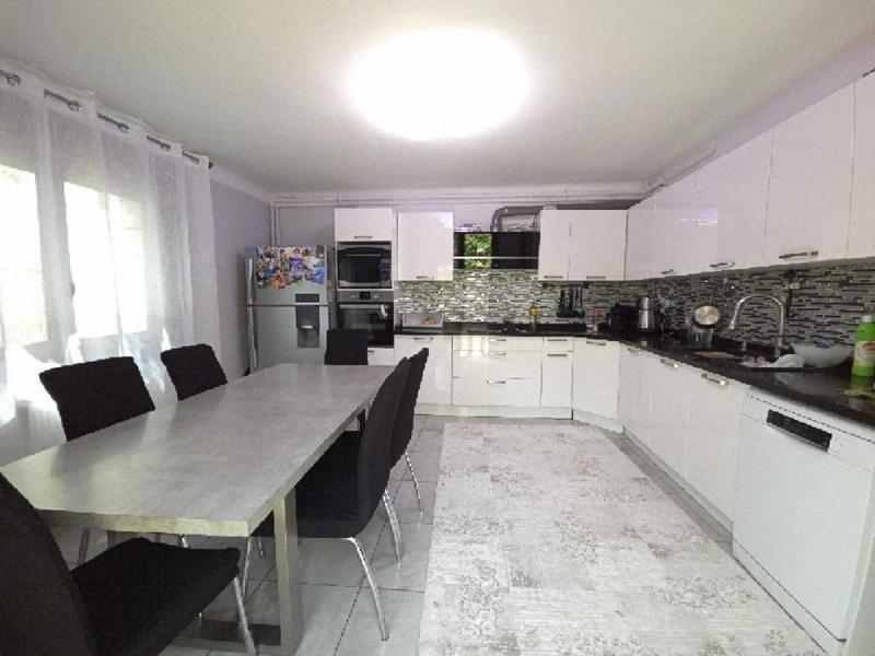 Maison - 290 m² - 13 pièces