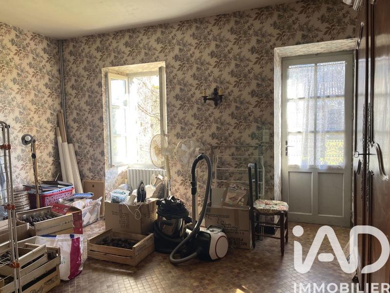 Maison - 203 m² - 7 pièces