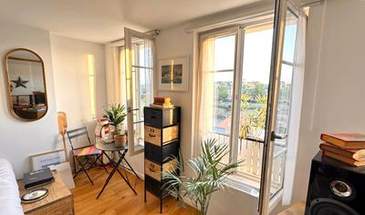 Appartement - 100 m² - 5 pièces