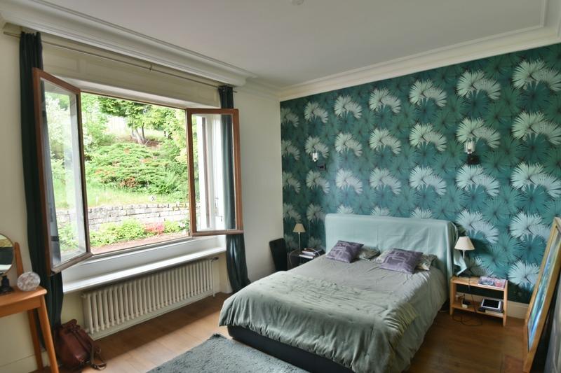 Maison - 307 m² - 10 pièces