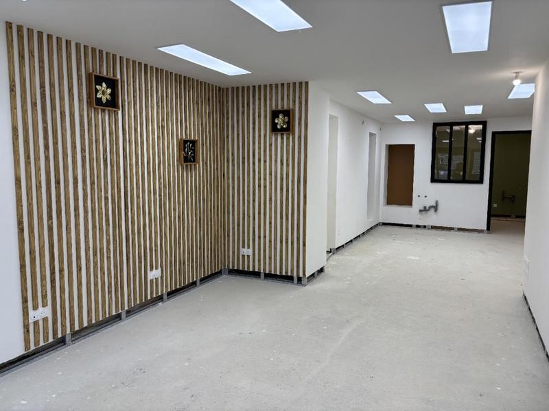 Divers - 80 m² - 3 pièces