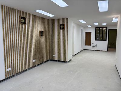 Divers - 80 m² - 3 pièces