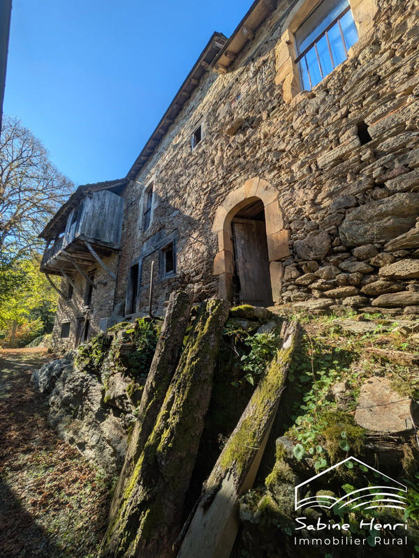 Maison ancienne - 150 m² - 6 pièces