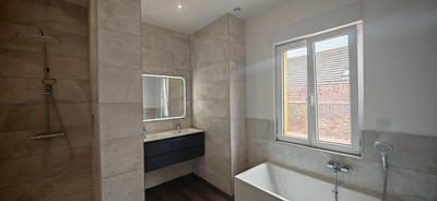 Maison - 140 m² - 6 pièces