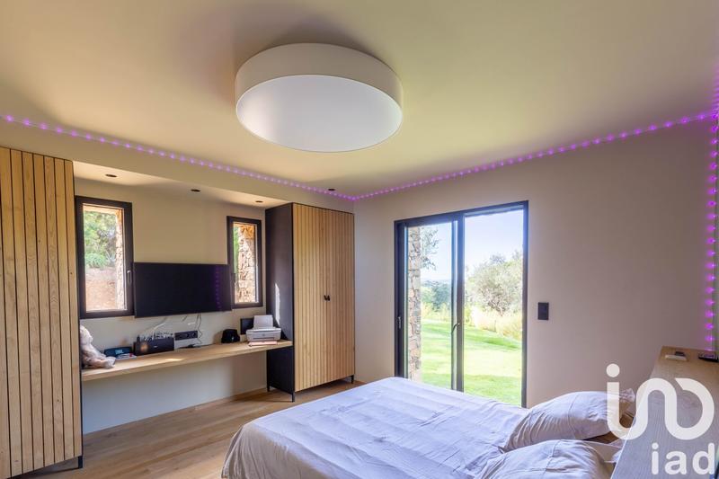 Maison de maîtres - 365 m² - 6 pièces