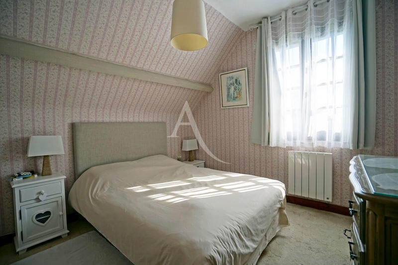 Maison - 108 m² - 6 pièces