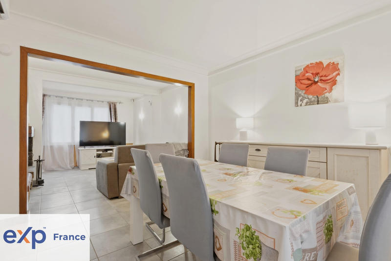 Maison - 95 m² - 4 pièces