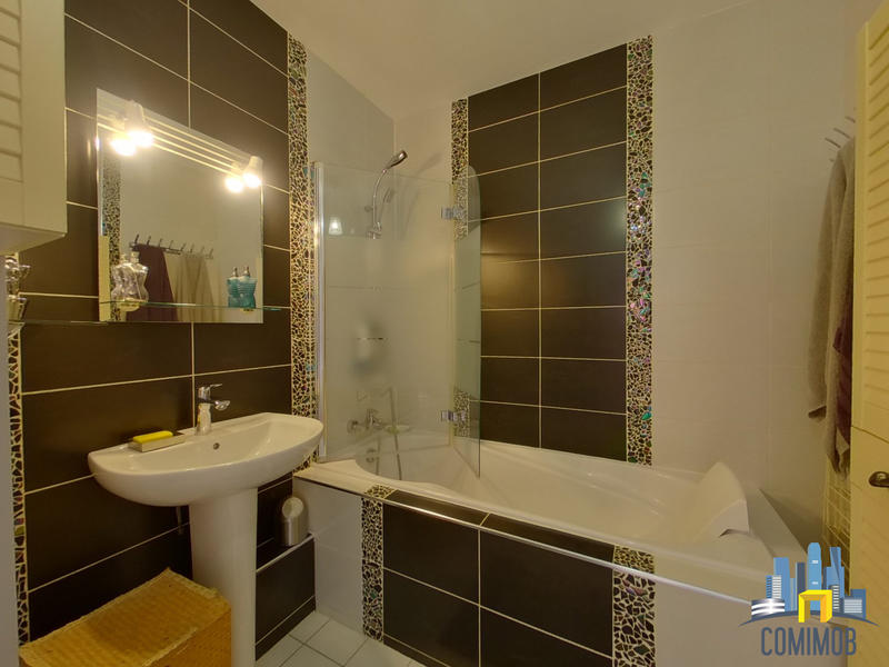 Appartement - 50 m² - 2 pièces