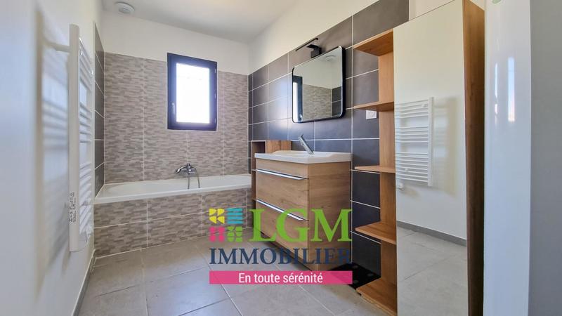 Maison - 96 m² - 4 pièces
