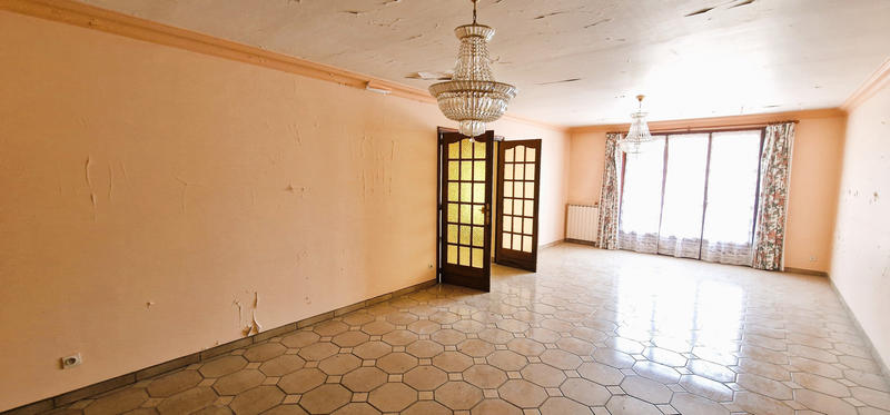 Maison - 200 m² - 6 pièces