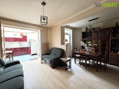 Maison - 105 m² - 4 pièces