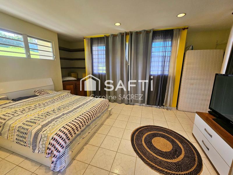 Villa - 319 m² - 8 pièces