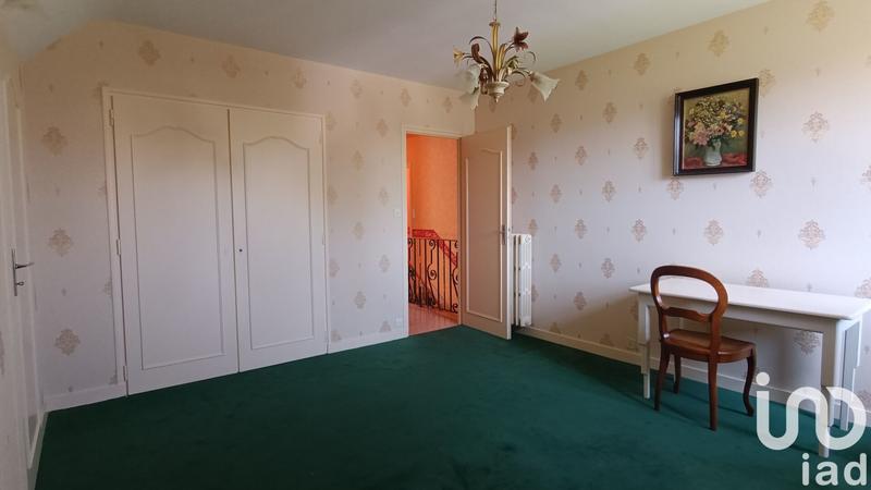 Maison - 180 m² - 7 pièces