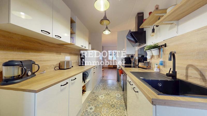 Maison - 82 m² - 5 pièces