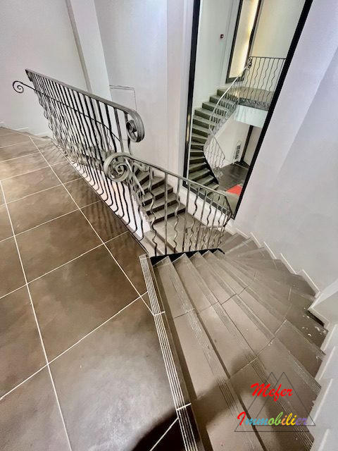 Local commercial - 130 m²